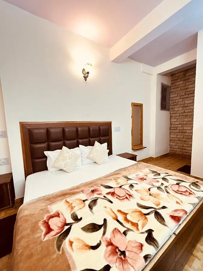 Residence Inn Homestay Shimla India